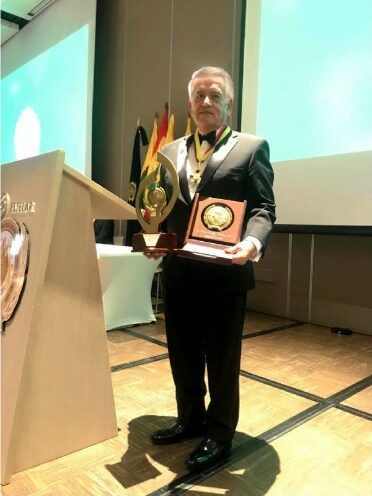 Dr. Edwin Cevallos Arellano